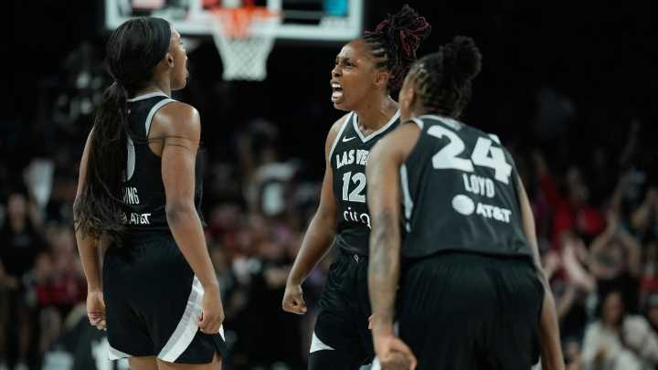 Young’s record 21-point quarter propels Aces to win over Mercury, 2