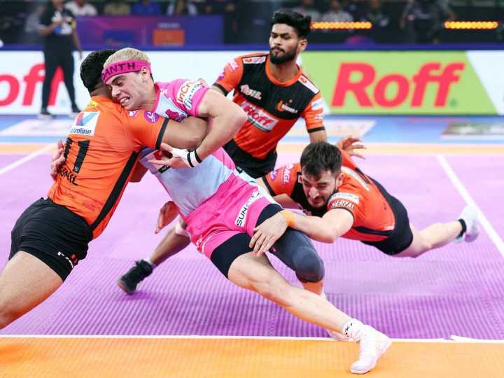 Ajit Chouhan stars as U Mumba edge Jaipur Pink Panthers 37