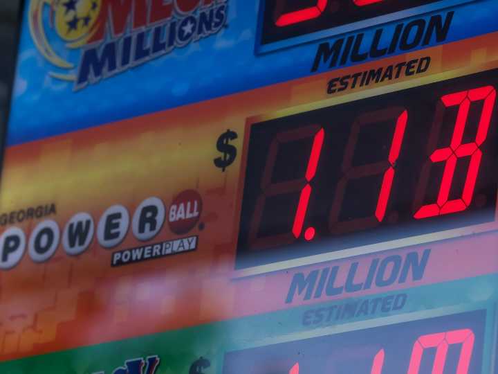 ¿Puede un migrante indocumentado en Estados Unidos ganar el premio de la lotería Powerball?