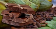 ¿Por qué el precio del chocolate va a la baja? Futuros del cacao tocan nivel más bajo en casi un año