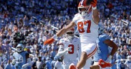 Clemson rolls out of open date by beating North Carolina 38