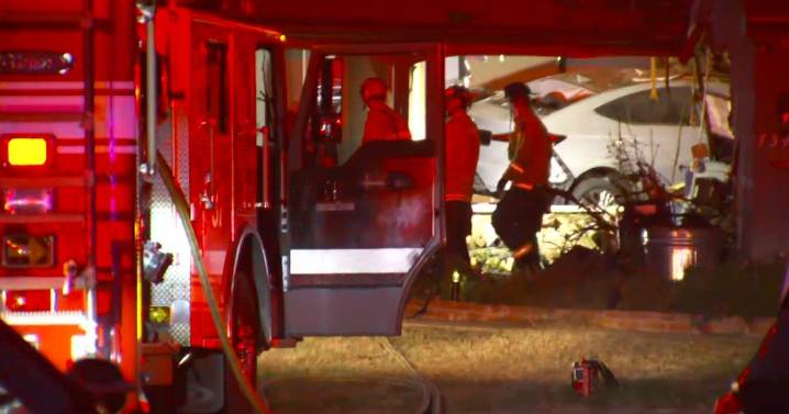 Suspect in stolen vehicle crashes in Sacramento home during pursuit; 1 sent to hospital, police say