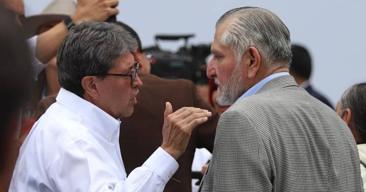 ‘No hay ningún mensaje’: Sheinbaum sobre donde se sentaron Monreal y Adán Augusto en su informe