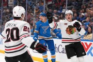Chicago Blackhawks beat St. Louis Blues 8-3 for 2nd straight win