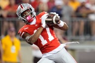 Deadspin | No. 17 Illinois prepares for 'tremendous challenge' vs. No. 1 Ohio State