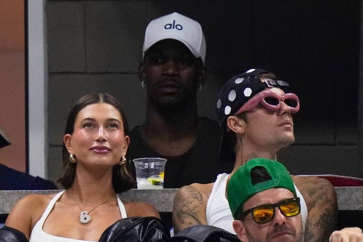 Justin y Hailey Bieber se muestran enamorados durante sus vacaciones en la montaña