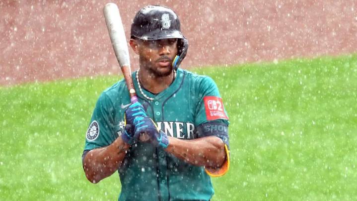 Seattle's ironic weakness: Mariners 1-6 in rain delay games