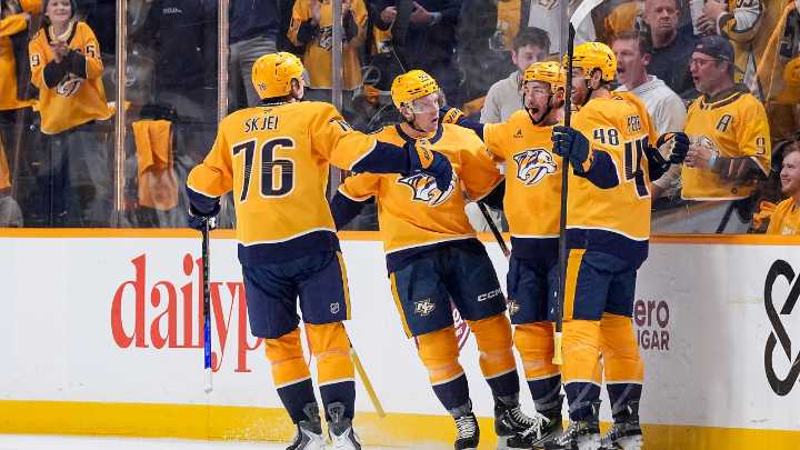 Saros, O’Reilly help Predators edge Blue Jackets in season opener