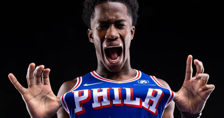 Friday film: Breaking down VJ Edgecombe's first NBA game action in Sixers' preseason opener