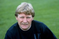 Former Newcastle and Northern Ireland goalkeeper Willie McFaul dies aged 82