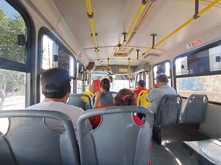 Cada vez menos usuarios optan por el transporte público en León: INEGI