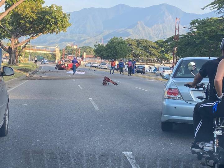 Trágico accidente en la avenida Universidad dejó un fallecido