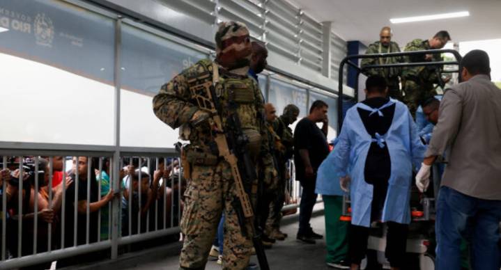 Suman 132 muertos y 113 detenidos en el operativo más letal en la historia de Río de Janeiro