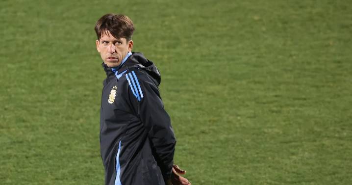¿Por qué el DT de Argentina en el Mundial Sub 20 estuvo en la cárcel? Los difíciles días de Diego Placente en Alemania