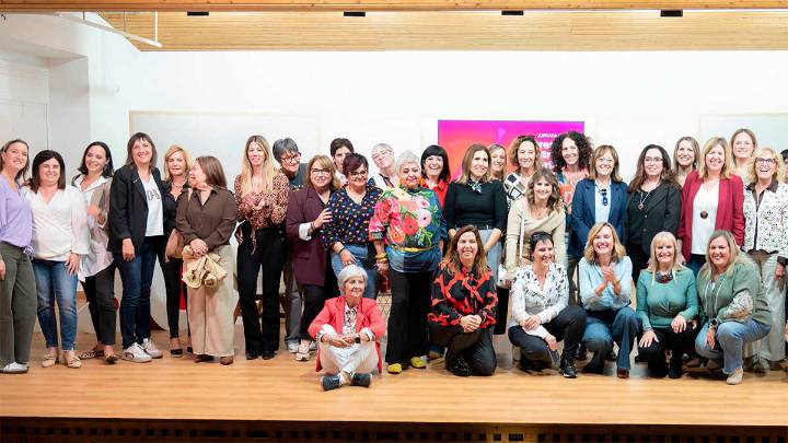 Alegría destaca “la valentía y compromiso” de las alcaldesas socialistas con el Aragón rural