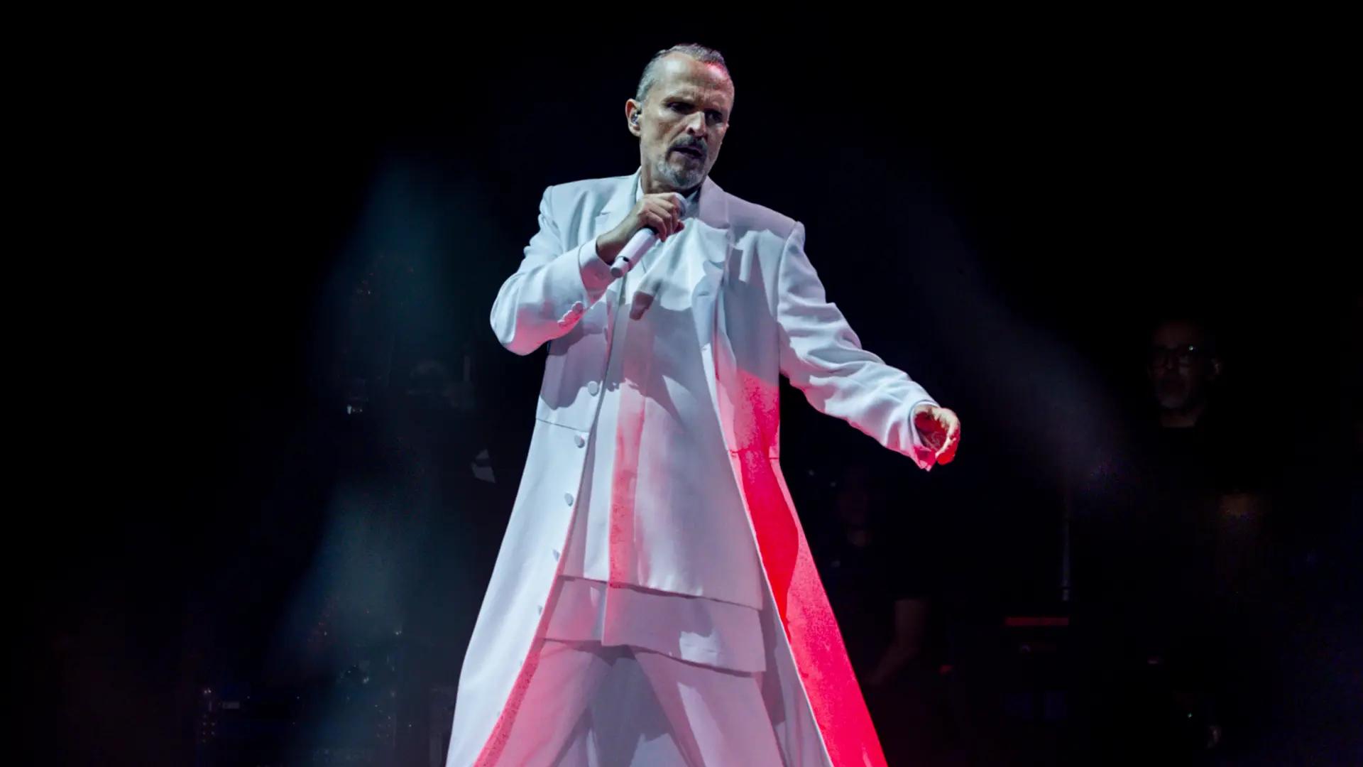 Miguel Bosé, obligado a cancelar su concierto en Nueva York por un problema burocrático: "Pido disculpas por todos los contratiempos"