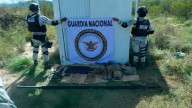ASEGURA FUSILES DE ASALTO, CARGADORES, CARTUCHOS ÚTILES Y EQUIPO TÁCTICO
