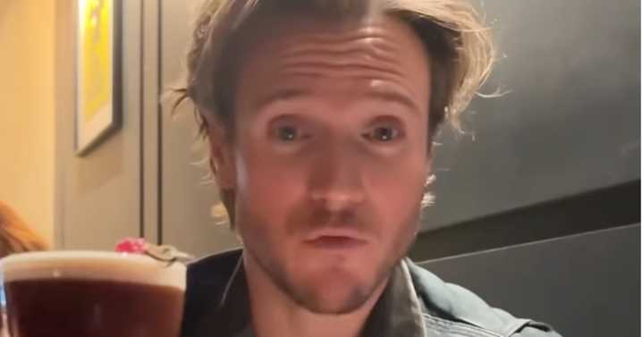 McFly star Dougie Poynter visits Glasgow cocktail spot and sings famous chant
