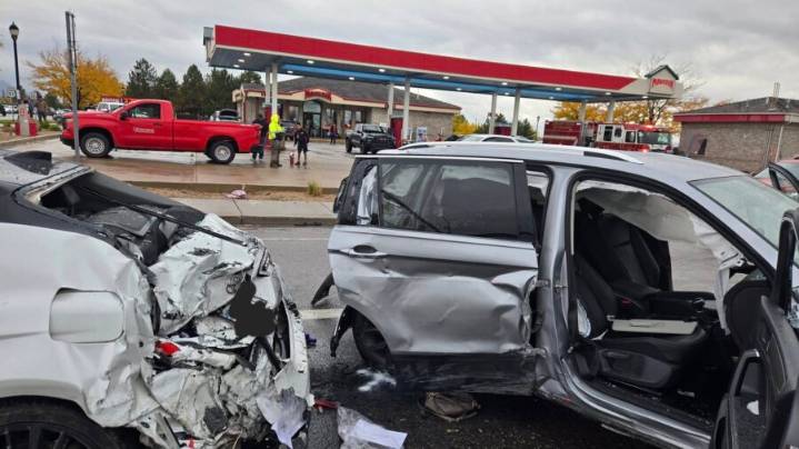 5 hospitalized after multiple vehicles crash in Logan