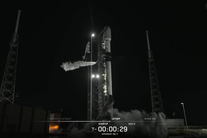 El satélite de comunicaciones ‘SpainSat NG II’ despega con éxito desde Cabo Cañaveral