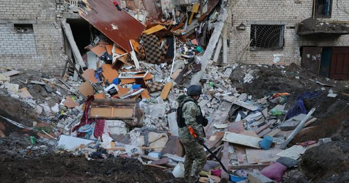 Russia blasts Ukraine's power grid again, causing outages across the country and killing 3