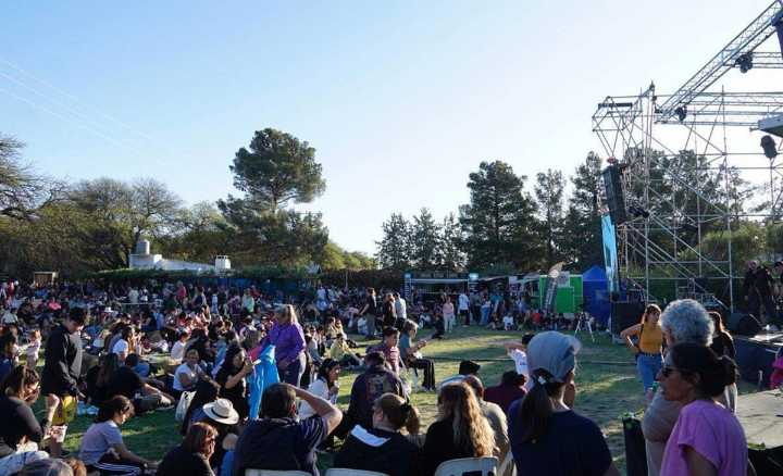 Una multitud cerró la Expo Vivero