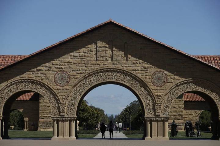 America and her universities need the government's compact