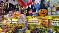 Locatarios del Mercado Revolución esperan repunte de ventas en festejos del Día de Muertos