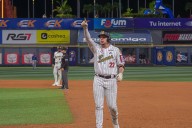 Yonathan Daza se luce con el bate y logra una hazaña que no conseguía desde hace 10 temporadas en la LVBP
