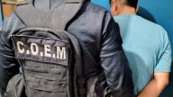 Arrestado por agredir a su expareja