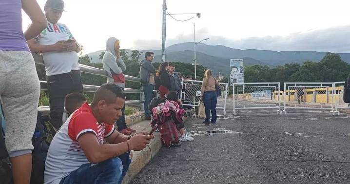 Colombia cierra sus fronteras por elecciones de Consejos de Juventud
