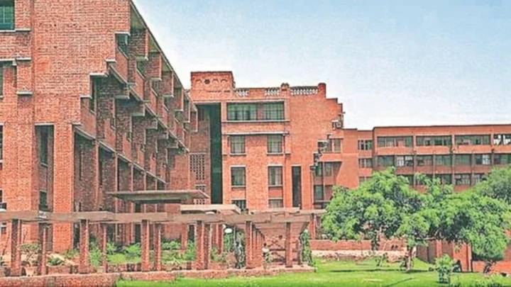 JNU student rusticated for a semester, 3 student office bearers fined for protesting against library reforms