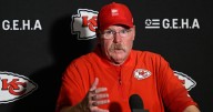 Chiefs' Josh Simmons misses game against Lions due to family situation