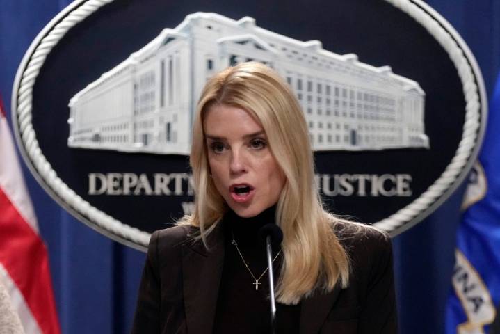 Bondi praises Memphis Task Force after 53 arrests, 20 guns seized