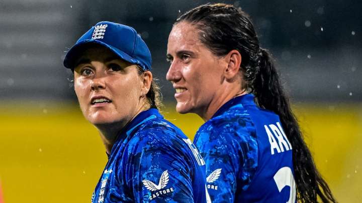 England rescued by rain after Pakistan issue Women's Cricket World Cup reality check in Colombo