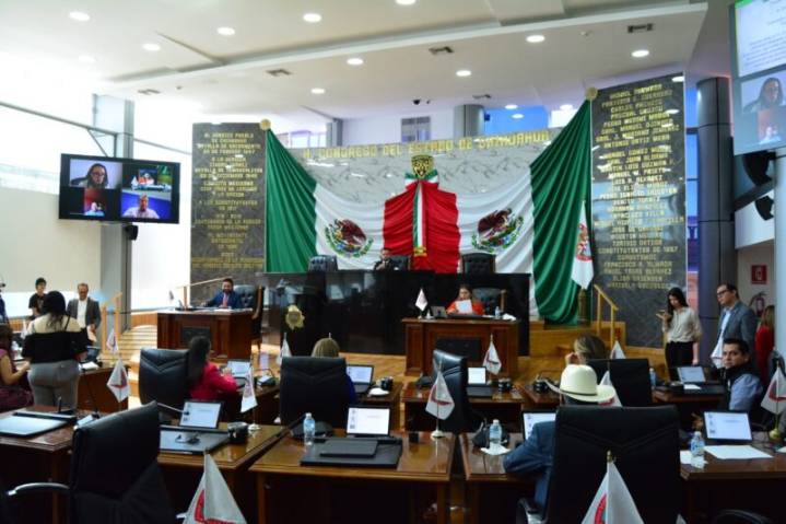 Enviará Congreso de Chihuahua para reformar la Ley de Educación para capacitar en primeros auxilios a maestros