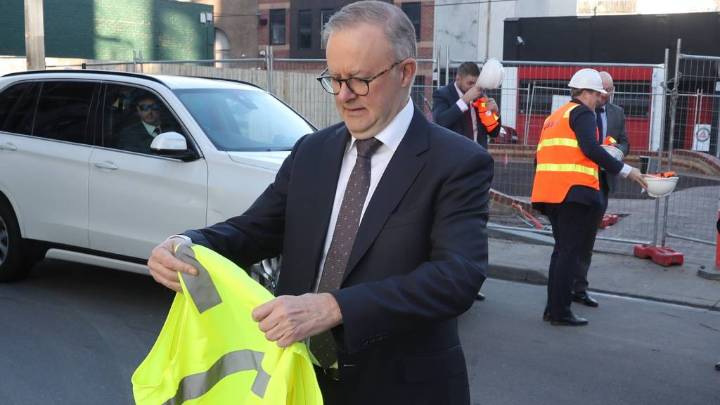 Labor bails out heavy industry, manufacturing protectionism grows
