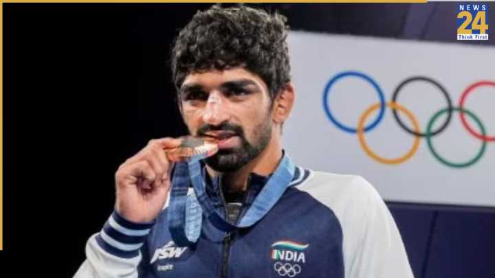 Olympic Bronze Medallist Aman Sehrawat suspended for one year by Wrestling Federation of India