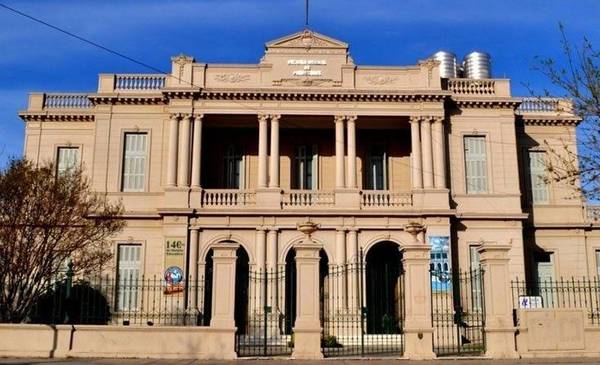 Entre Ríos: demoran a un alumno por llevar un cuchillo a la escuela