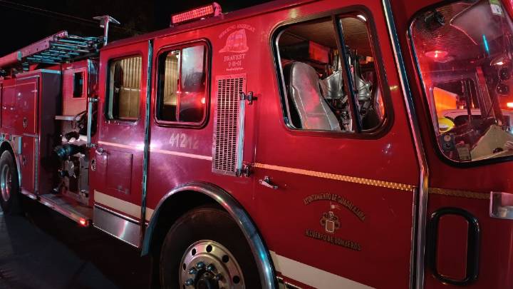 Incendio dentro de una casa deja 3 mujeres lesionadas en Guadalajara; sufrieron intoxicación por el humo y quemaduras