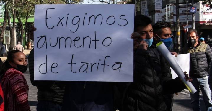 Transportistas anuncian bloqueos en CDMX: ¿Cuándo será?
