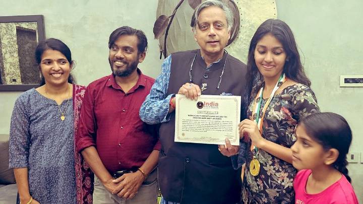 Shashi Tharoor Applauds Kerala Student Niveditha For Swimming World Record With Hands And Legs Tied