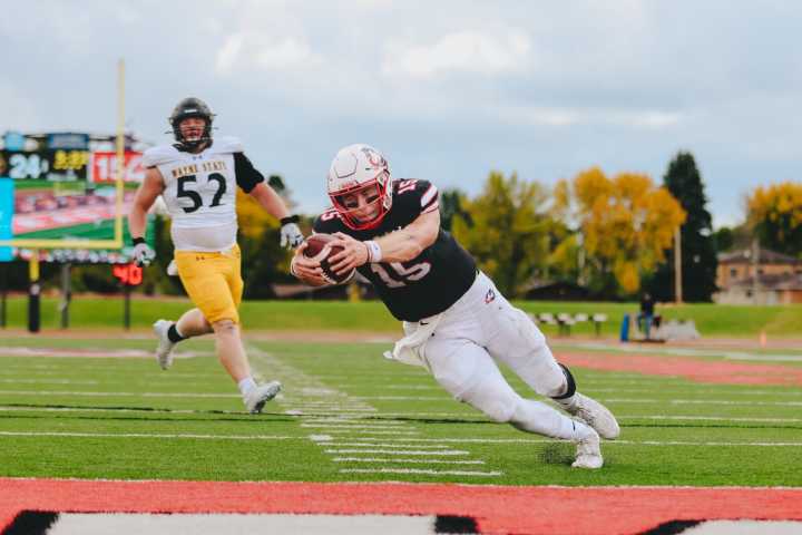 Dragons QB Jack Strand named finalist for Campbell Trophy, earns $18K postgraduate scholarship