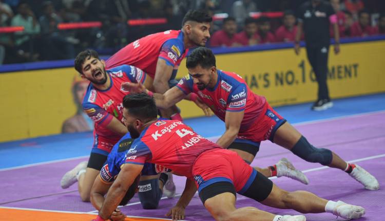 PKL 12: UP Yoddhas Gear Up For Top-Table Test Against Dabang Delhi In Chennai
