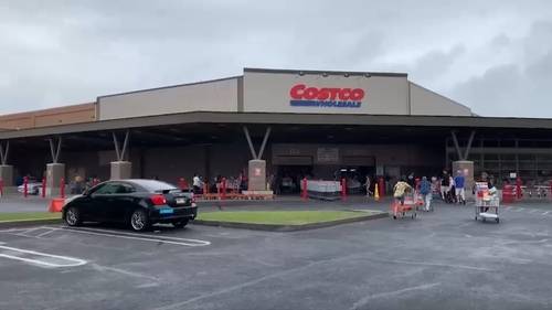 Brooklyn Costco fight: NYPD searching for suspects after altercation over cart in Sunset Park