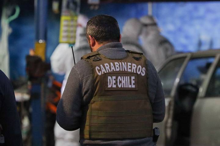 Incautan más de $1.400 millones en cigarros de contrabando en Alto Hospicio