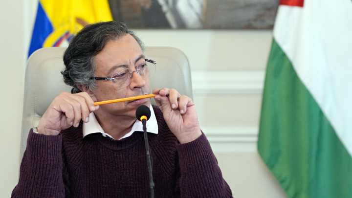 Presidente Gustavo Petro defiende su propuesta de modificar el TLC con Estados Unidos: ‘No quiero rupturas diplomáticas’