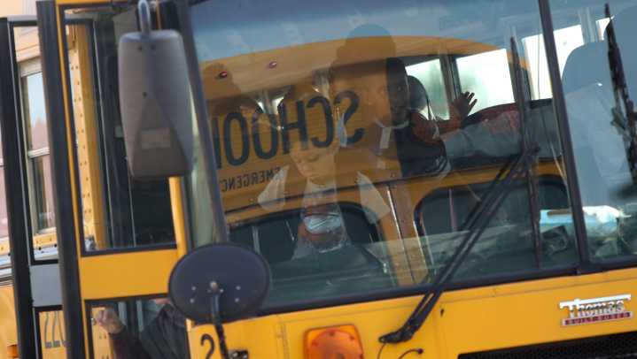 Police investigate 'serious bus crash' at Gauger