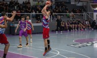 Básquet local: Barrio Hospital frenó a Bahía Basket y sigue imparable en Segunda