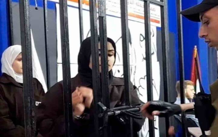 Organizaciones palestinas denuncian la detención y maltrato de 49 mujeres en cárceles israelíes